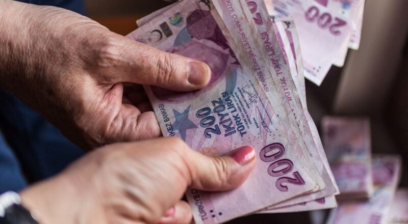 tarih-verildi!-ak-parti’den-en-dusuk-emekli-maasi-aciklamasi