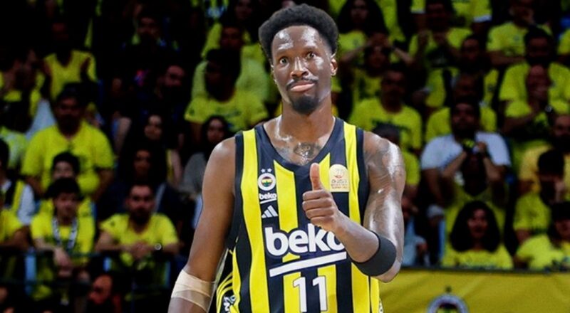 fenerbahce-ile-tarih-yazdi,-nba’e-gidiyor:-nigel-hayes-davis-anlasma-sagladi