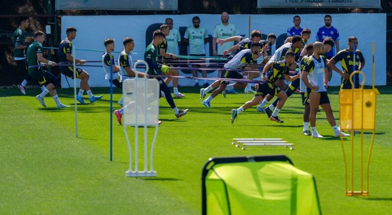 fenerbahce’de-yeni-sezon-hazirliklari-basladi: jhon-duran-katilmadi